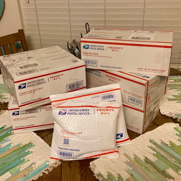 Meet your Posher, Brittani - Picture 3 of 4